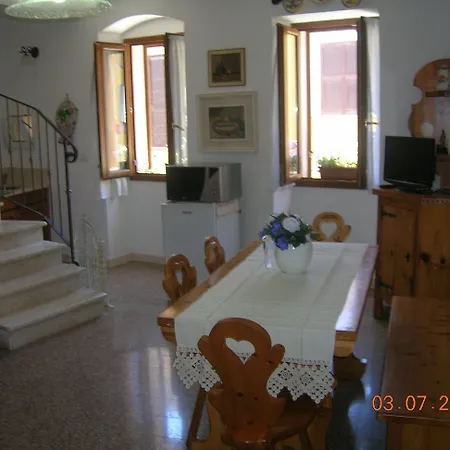 Ex La Bicocca - Via Umberto 15, Iun S1733 3*