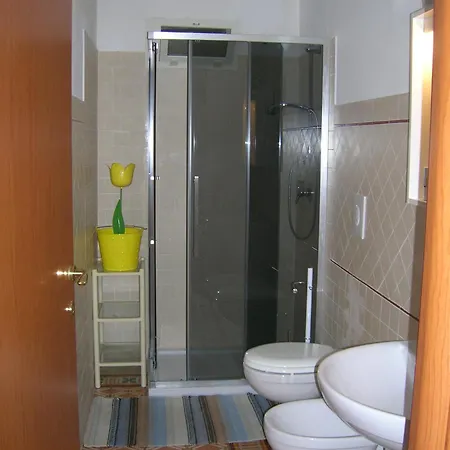 Ex La Bicocca - Via Umberto 15, Iun S1733 Сорсо