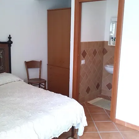 Bed & Breakfast Ex La Bicocca - Via Umberto 15, Iun S1733