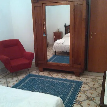 Ex La Bicocca - Via Umberto 15, Iun S1733 *