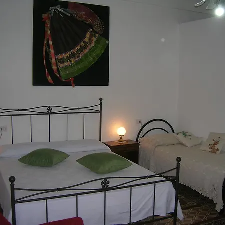 Ex La Bicocca - Via Umberto 15, Iun S1733 Bed & Breakfast Sorso