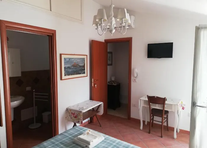 住宿加早餐酒店 Ex La Bicocca - Via Umberto 15, Iun S1733 3*