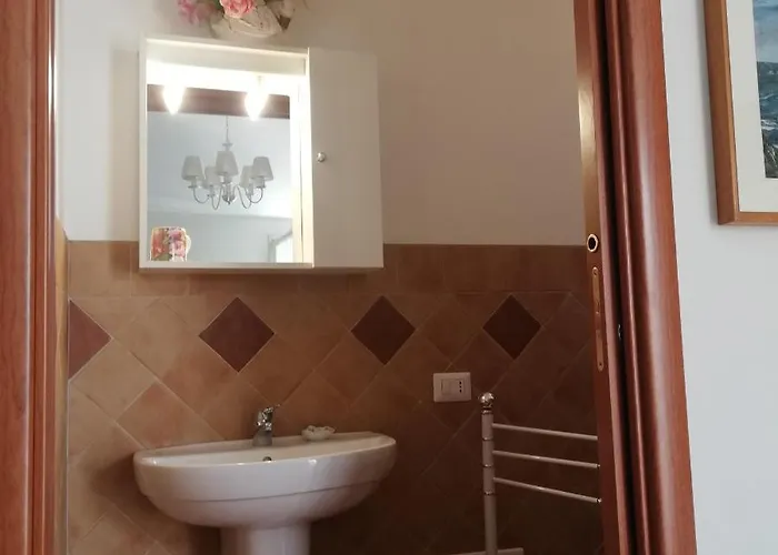 Ex La Bicocca - Via Umberto 15, Iun S1733 3*