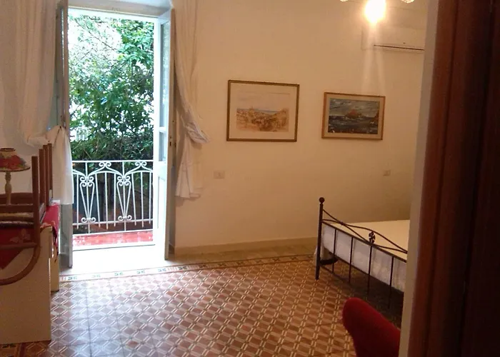 Ex La Bicocca - Via Umberto 15, Iun S1733 索尔索