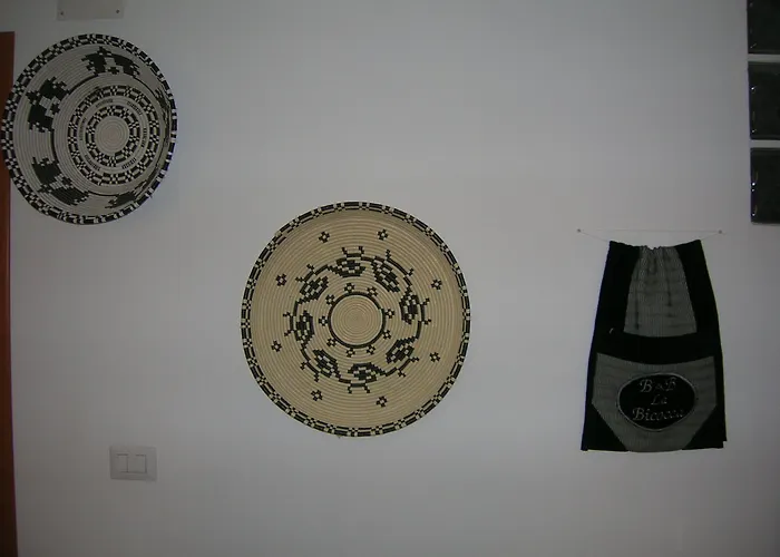 Ex La Bicocca - Via Umberto 15, Iun S1733 索尔索